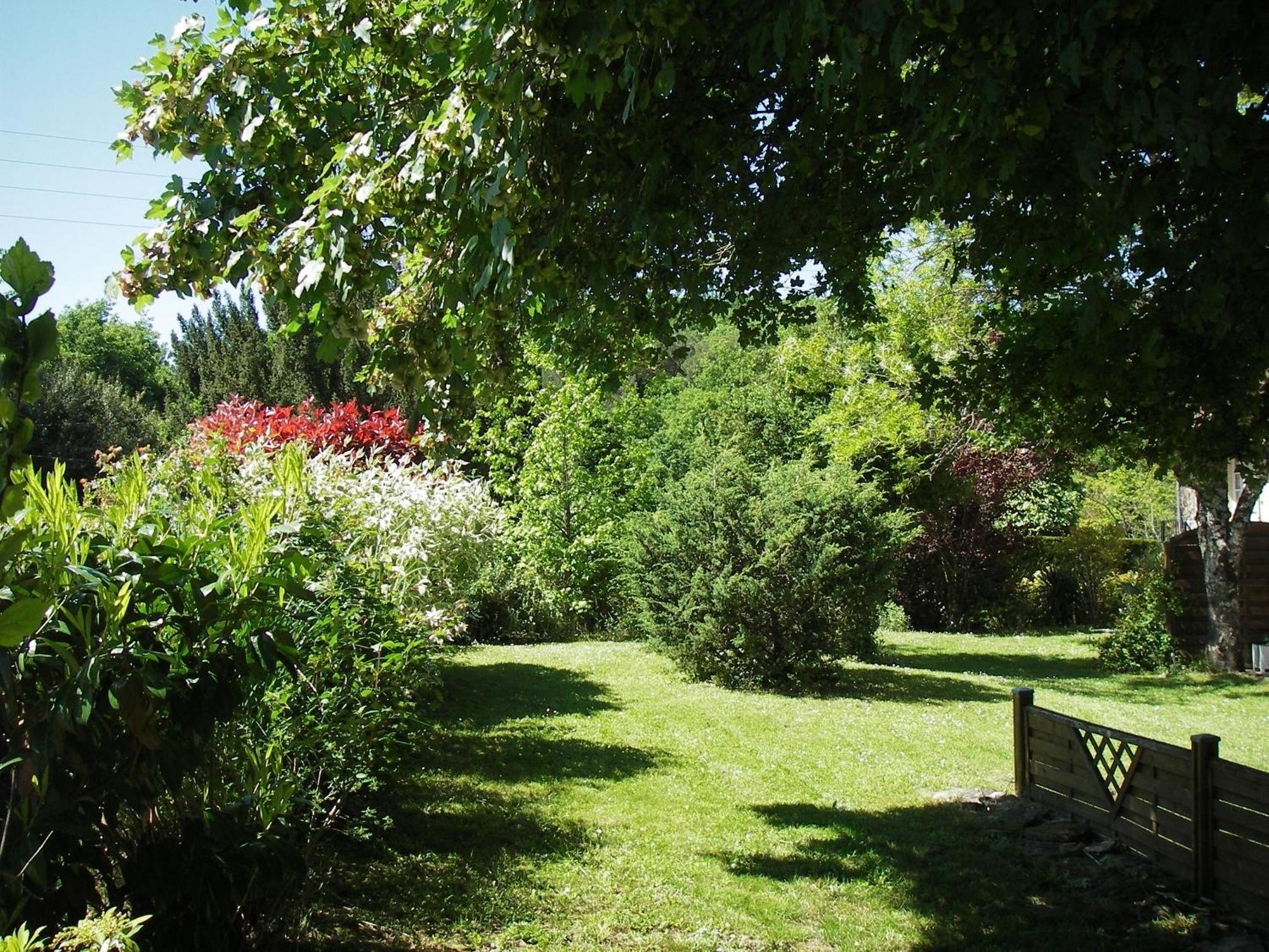 Les 4 Saisons Guest House Sarlat-la-Caneda Exterior photo
