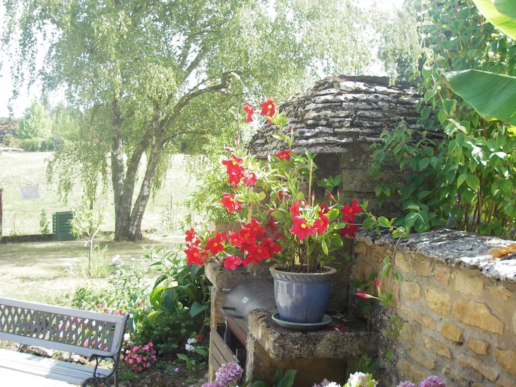 Les 4 Saisons Guest House Sarlat-la-Caneda Exterior photo